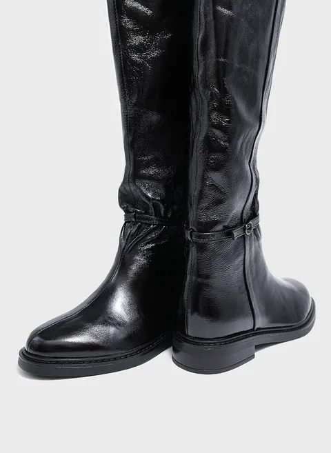 Сапоги с эффектным ремешком из лакированной кожи Twofeet фото 2