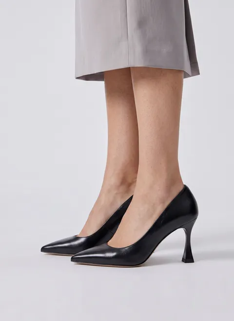 Туфли в классическом дизайне с акцентным каблуком Twofeet фото 5