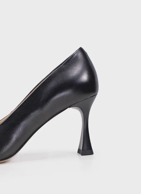Туфли в классическом дизайне с акцентным каблуком Twofeet фото 8